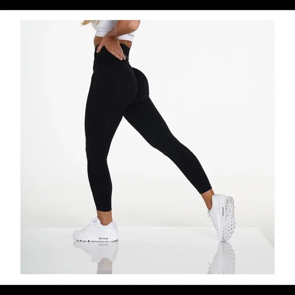 NVGTN Solid Seamless leggings- black - Picture 2 of 4